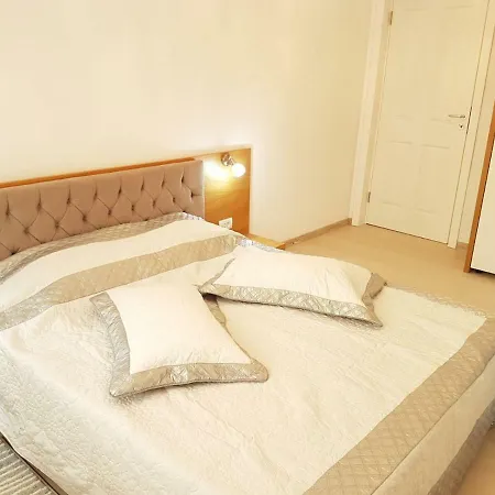 Apartament Ayan * Mamaia