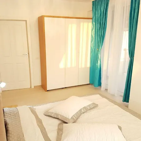 Apartament Ayan Appartement